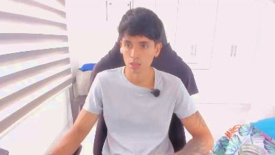 sergio975 live cam on Cam4