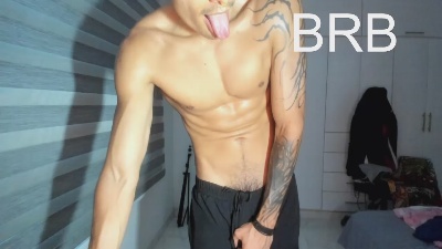sergio975 live cam on Cam4
