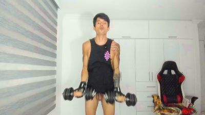 sergio975 live cam on Cam4