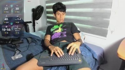sergio975 live cam on Cam4
