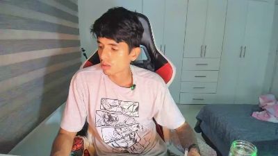 sergio975 live cam on Cam4