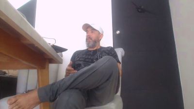 serioydiscreto live cam on Cam4