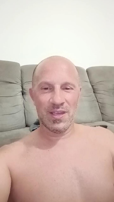 sessolatino79 live cam on Cam4