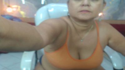 sex_mommy_ live cam on Cam4