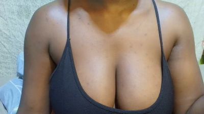 sexxy_maya1 live cam on Cam4