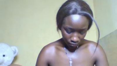 sexy_choco254 live cam on Cam4
