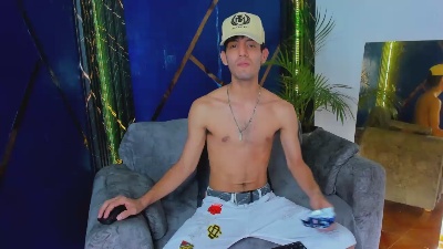 sexy_hairy1 live cam on Cam4