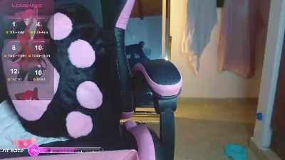 sexy_valentina1 live cam on Cam4
