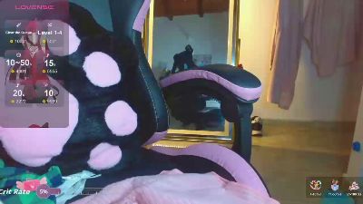 sexy_valentina1 live cam on Cam4