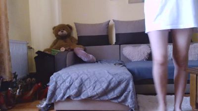 sexyanneina live cam on Cam4