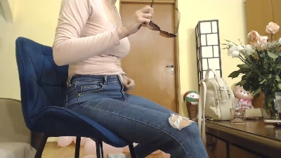 sexyanneina live cam on Cam4