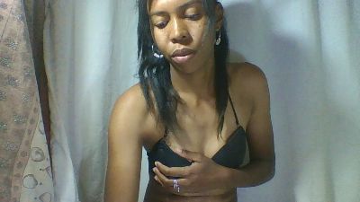 sexybe1 live cam on Cam4
