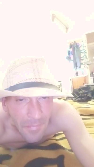 sexybi24 live cam on Cam4