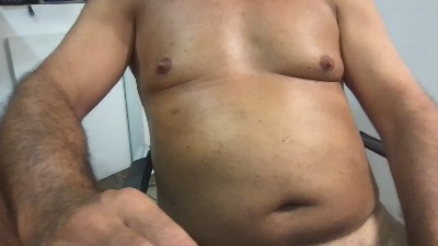 sexybigbear1 live cam on Cam4