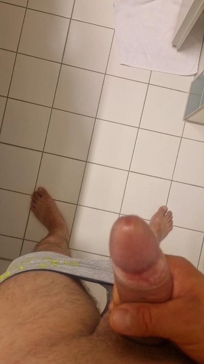 sexyboy8650 live cam on Cam4