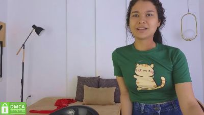 sexychanell_18 live cam on Cam4