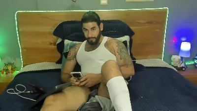 sexycutehairy live cam on Cam4