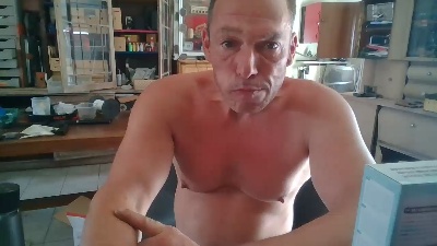 sexyfred78 live cam on Cam4