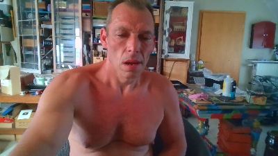 sexyfred78 live cam on Cam4
