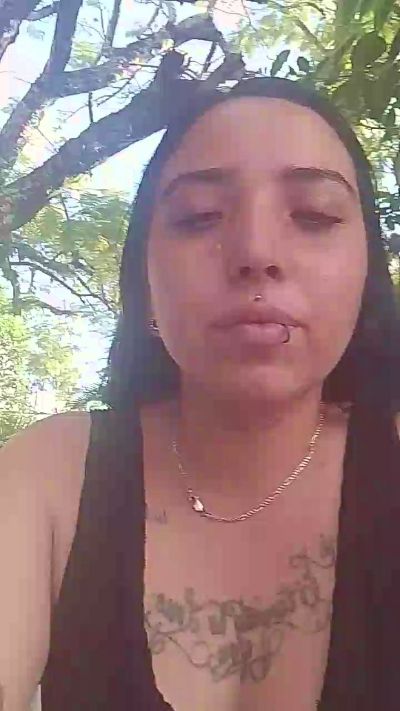 sexygirl5 live cam on Cam4