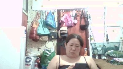 sexyhottie90 live cam on Cam4