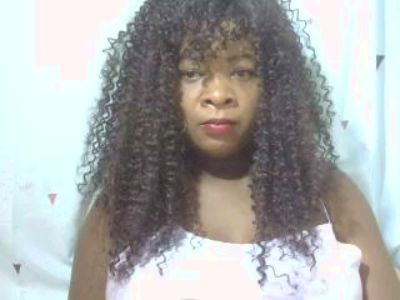 sexylove2 live cam on Cam4