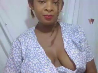 sexylove2 live cam on Cam4