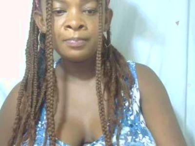sexylove2 live cam on Cam4