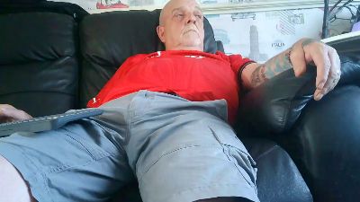 sexymanlol live cam on Cam4