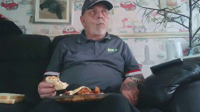 sexymanlol live cam on Cam4