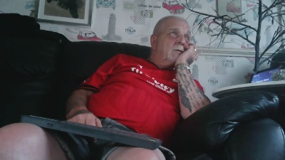 sexymanlol live cam on Cam4