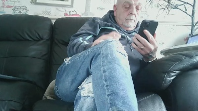 sexymanlol live cam on Cam4