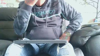 sexymanlol live cam on Cam4