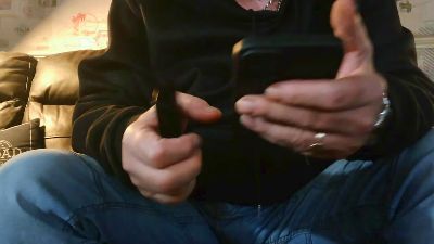 sexymanlol live cam on Cam4