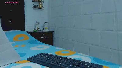 sexynova_93 live cam on Cam4