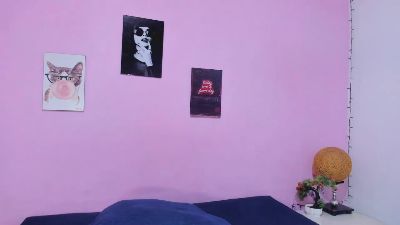 sexynova_93 live cam on Cam4