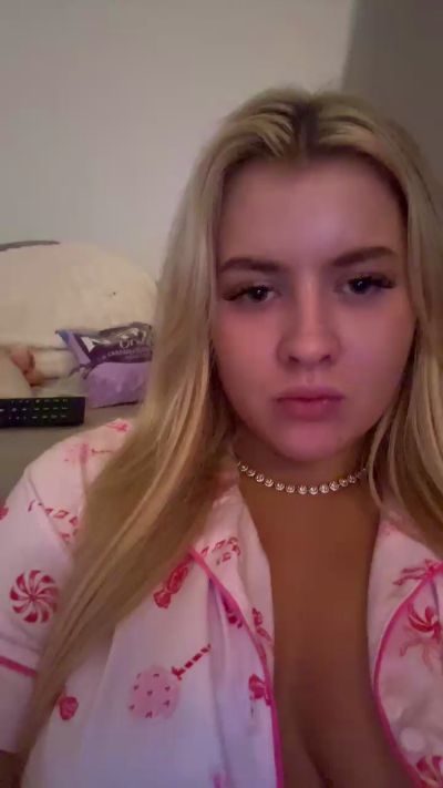 sexypaigexxx live cam on Cam4
