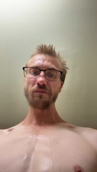sexypain292 live cam on Cam4