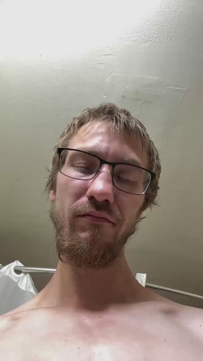 sexypain292 live cam on Cam4