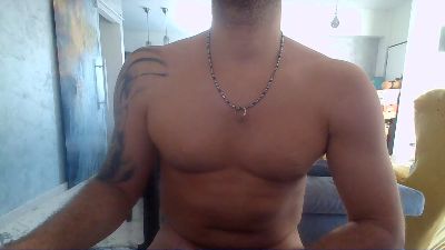 sexyromeboy live cam on Cam4