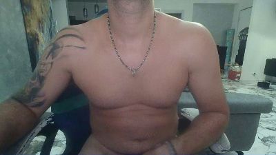 sexyromeboy live cam on Cam4