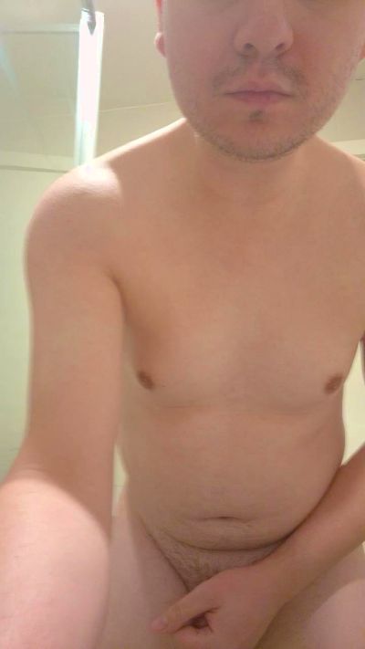 sexyslave80 live cam on Cam4