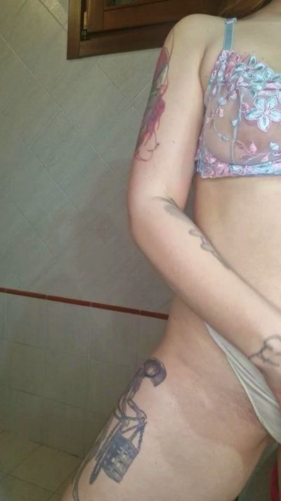 sexyy_naughty Live Cam on Cam4