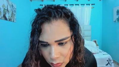 shadia_orozco live cam on Cam4