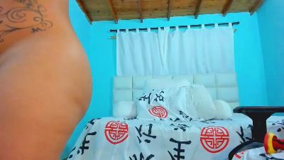 shadia_orozco live cam on Cam4