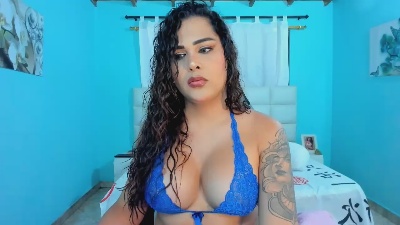 shadia_orozco live cam on Cam4