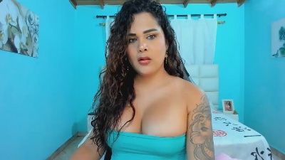 shadia_orozco live cam on Cam4