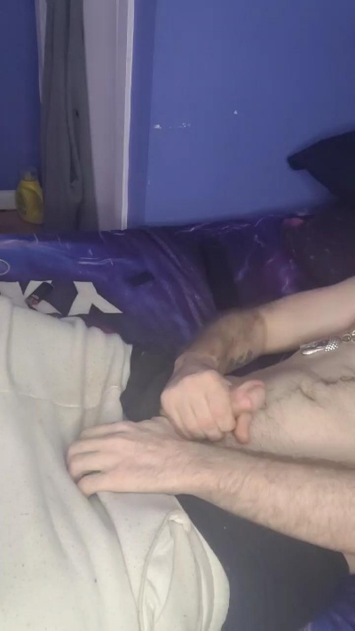 shadow96 live cam on Cam4
