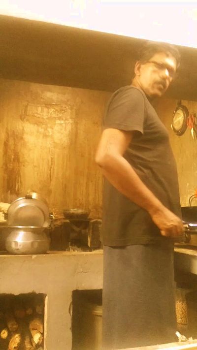 shadowman_xxx live cam on Cam4