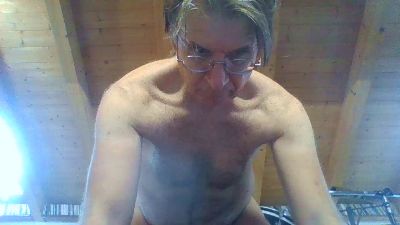 shaggyvery live cam on Cam4